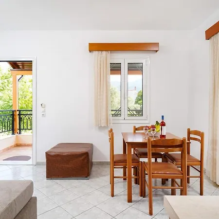 Apollonio * Chrysi Ammoudia