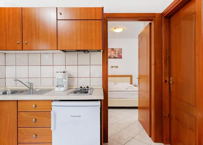 Apollonio Apartament *